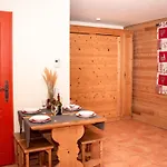Avec Balcon Et Parking A Pra Loup - Fr-1-504-263