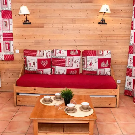 Cosy Avec Balcon A Pra Loup 1500 - Les De Praroustan - Fr-1-504-263 Apartment